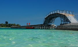 Jembatan Cinta pulau Tidung, Kepulauan Seribu - Jakarta