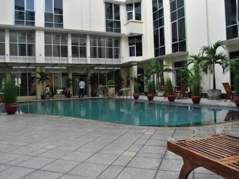 Hotel perdana wisata, bandung. jakartatraveller Jakarta