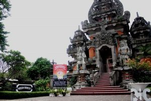 Taman Mini Indoensisa Indah, Jakarta Traveller