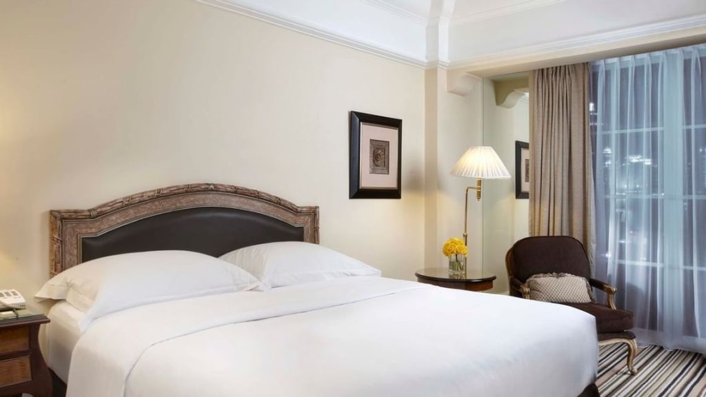 Kamar Deluxe King Bed - Hotel Gran Mahakam: Menginap Dengan Kemewahan di Pusat Bisnis Jakarta - jakartatraveller.com