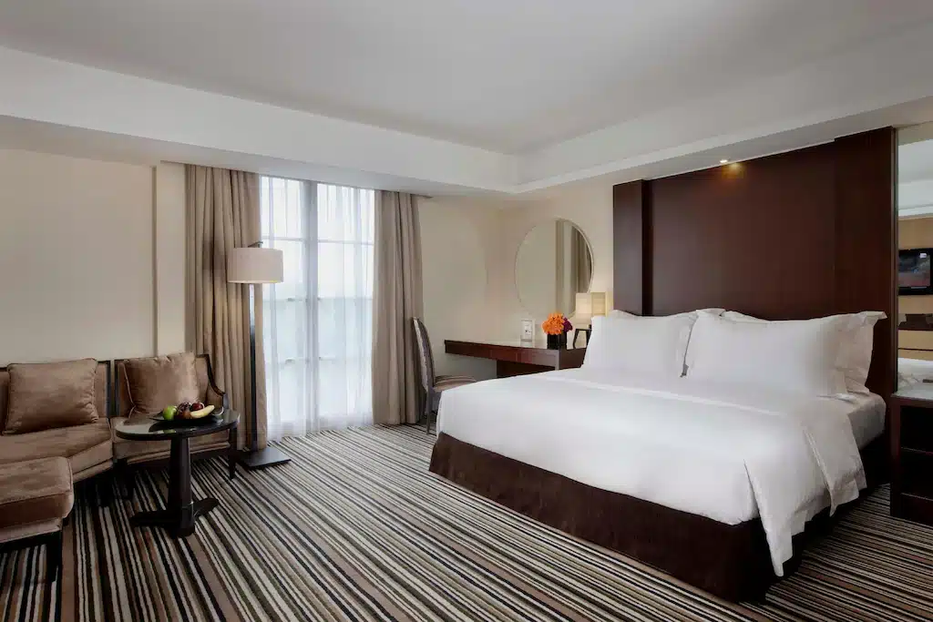 Kamar Mahakam Club Suite - Hotel Gran Mahakam: Menginap Dengan Kemewahan di Pusat Bisnis Jakarta - jakartatraveller.com